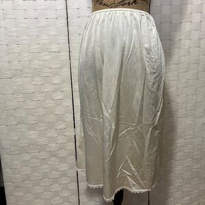 Vintage Half Slip Ivory Lace Trim Elastic Waist Lingerie Skirt Size‎ Large